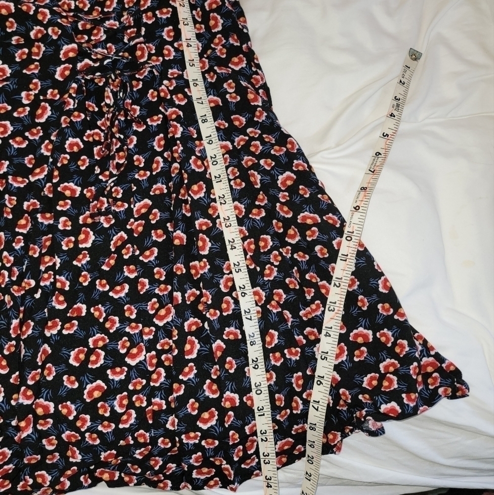 Band of gypsies viscose black red floral corset lace back button down dress M - Picture 9 of 13